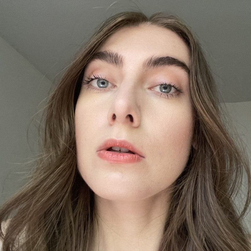 Axiology Lipstick Radiance - Tinted Dew